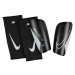 Nike MERCURIAL LITE Chrániče holení, čierna, veľkosť