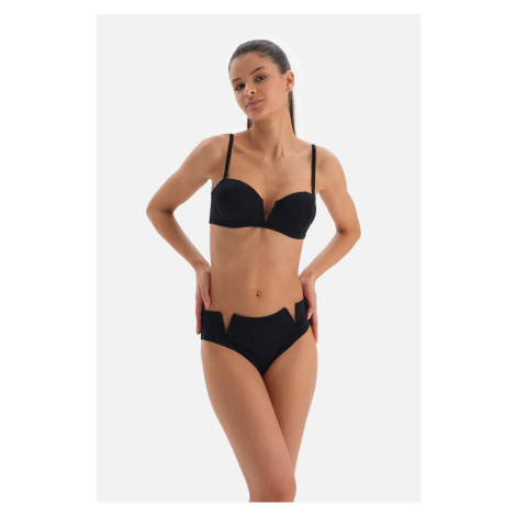 Dagi Black V Wire bikiny top bez ramienok