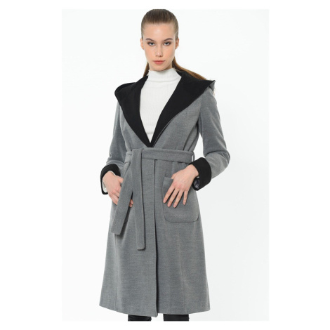 Z6422 DEWBERRY WOMEN'S COAT-GREY