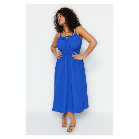 Trendyol Curve modré tkané elastické šaty do pása