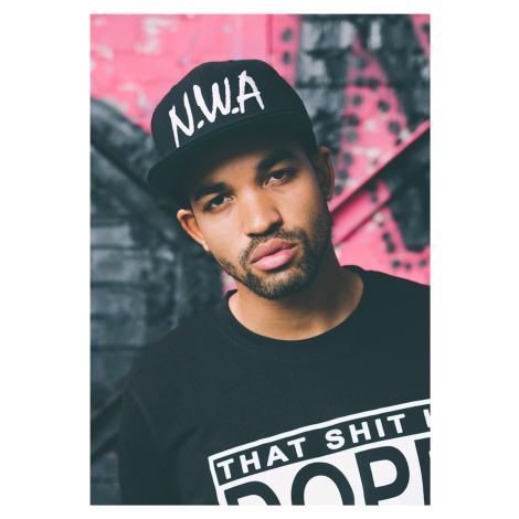 N.W.Black Snapback mister tee