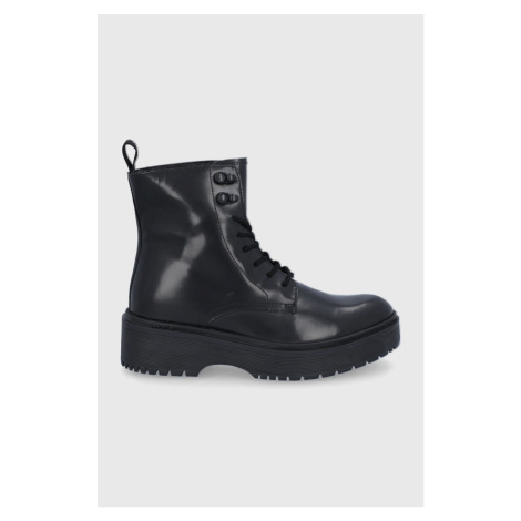 Kožené workery Levi's dámske, čierna farba, na platforme Levi´s