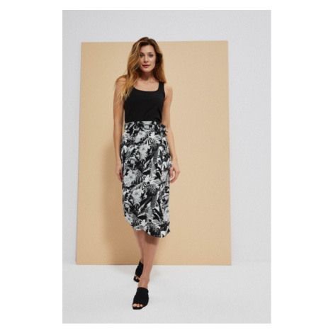 Skirt with a floral print Moodo