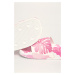 Plážové šľapky E02Z12BB00F-PU28 ružovobiela - Guess růžovo/bílá