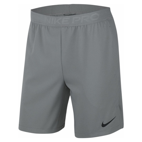 Pánske športové kraťasy a šortky Nike