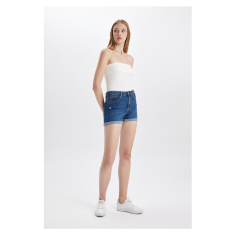 DEFACTO High Waist Fold-Ankle Jean Shorts