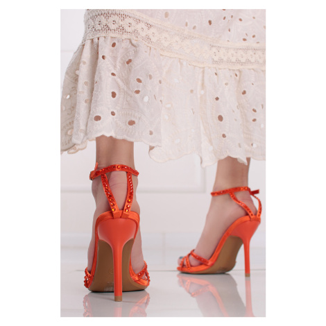 Oranžové sandále na tenkom podpätku s ozdobnými kamienkami Lola Ideal