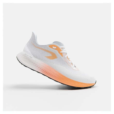 Pánska bežecká obuv KD500 3 bielo-oranžová