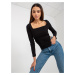 Čierny crop top s cípmi a dlhými rukávmi -TW-BZ-BL-1005.26P-black