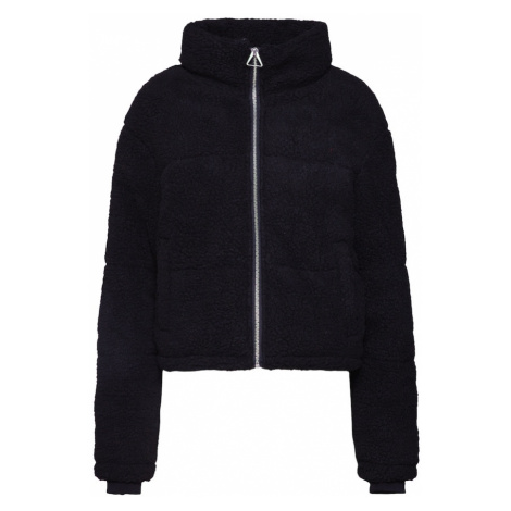 Dámske bundy, kabáty a kožuchy Urban Classics