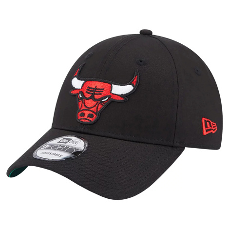 ČIERNA ŠILTOVKA NEW ERA TEAM SIDE PATCH 9FORTY CHICAGO BULLS CAP 60364397