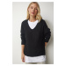 Šťastie İstanbul Dámsky čierny pleteninový sveter s výstrihom do V