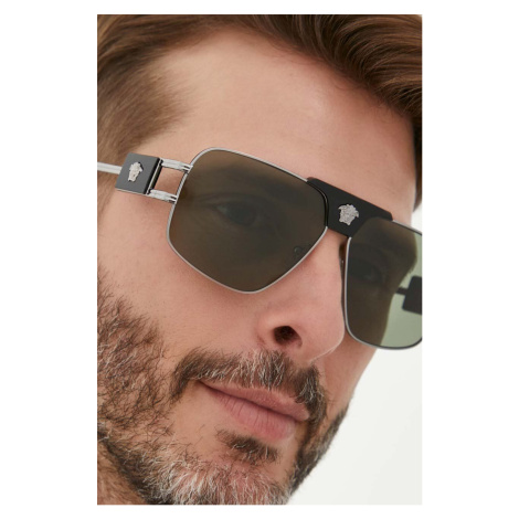 Slnečné okuliare Versace pánske, šedá farba, 0VE2251