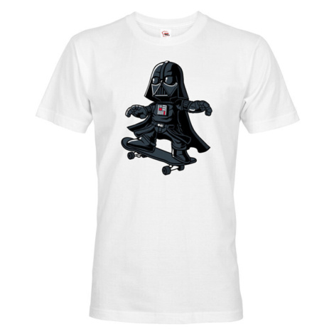 Pánské tričko Darth Vader Skateboard - tričko pre milovníkov humoru a filmov