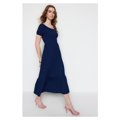 Trendyol Navy Blue Carmen golier A-line maxi pletené šaty