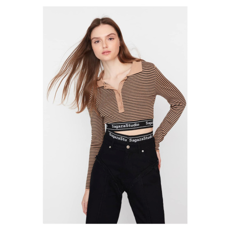 Dámske crop topy Trendyol