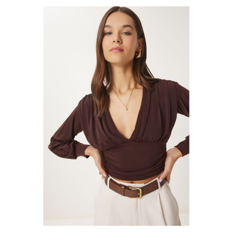 Happiness İstanbul Women's Brown Deep V Neck Crop Sandy Knitted