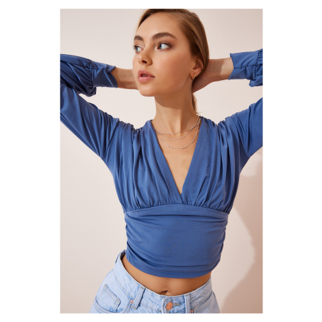 Happiness İstanbul Women's Indigo Blue Deep V-Neck Crop Sandy Knitted Blouse