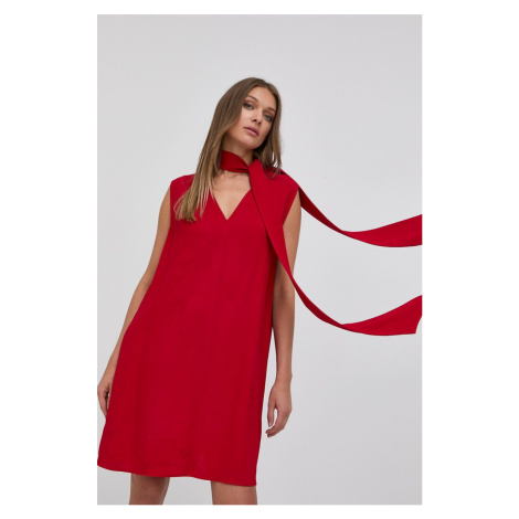 Šaty Victoria Beckham červená farba, mini, oversize