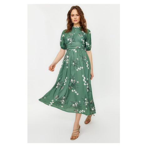 Trendyol Zelené Šaty s Kvetinovým Vzorom a Nafúknutými Rukávmi