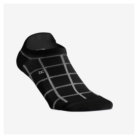 Ponožky na fitness a kardio členkové 3 páry čierno-biele s potlačou DOMYOS
