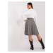 Dámska pletená sukňa LK SD 508387 1.12P Biela s čiernou - FPrice černo - bílá