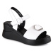 Dámske kožené sandále W DS4411 - Filippo bílo-černá