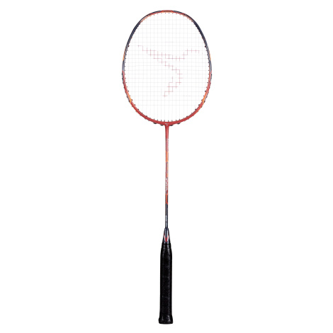 červené vybavenie pre badminton