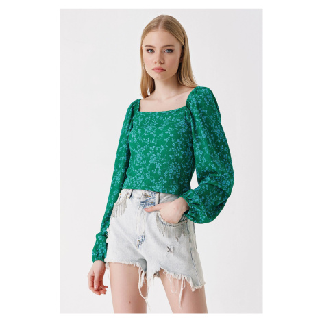 Bigdart 0465 Balloon Sleeve Knitted Blouse - Green