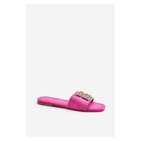 Women's flat-heeled slippers with fuchsia inaile embellishment