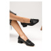 Mio Gusto Abriana Women's Black Color Flat Toe Knitted Strap Women's Short Heeled Shoes.