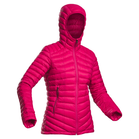 Dámska páperová bunda mt100 na treking v horách s kapucňou do -5 °c FORCLAZ