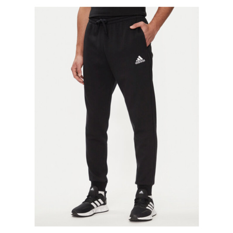 Adidas Teplákové nohavice Essentials Fleece Regular Tapered Joggers HL2236 Čierna Regular Fit