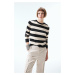 DEFACTO Regular Fit Striped Crew Neck Sweater