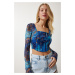 Happiness İstanbul Women's Blue Patterned Crop Chiffon Blouse