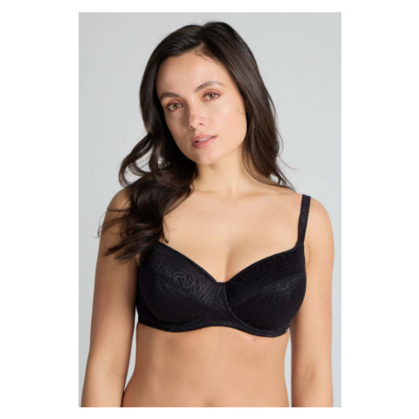 Vystužené a polovystužené podprsenky Triola