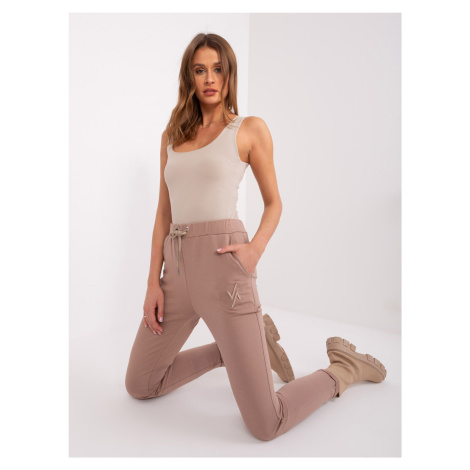 Sweatpants-RV-DR-9290.38P-dark beige