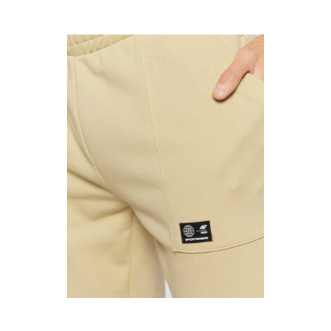 4F Teplákové nohavice H4Z22-SPMD010 Béžová Relaxed Fit