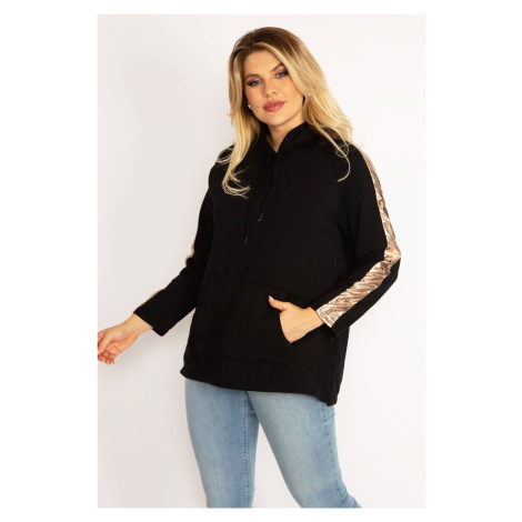 Şans Women's Plus Size Black Hooded Sweatshirt with Pockets Kangaroo with Gold Stripe Detail on 