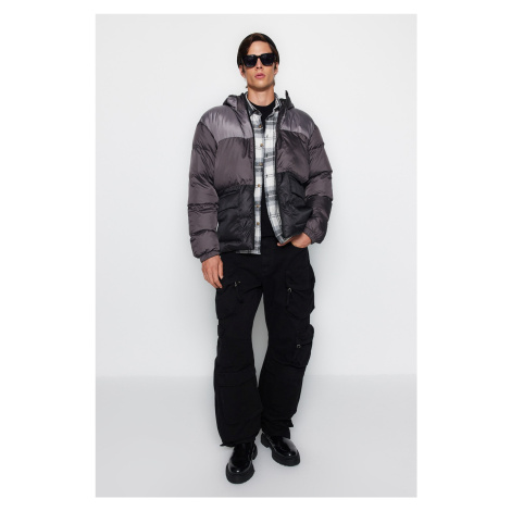 Trendyol Anthracite Pánsky oversize fit fit fleece podšitý farebný blok zimný kabát