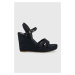 Sandále Tommy Hilfiger ESSENTIAL BASIC WEDGE SANDAL dámske, tmavomodrá farba, na kline, FW0FW072
