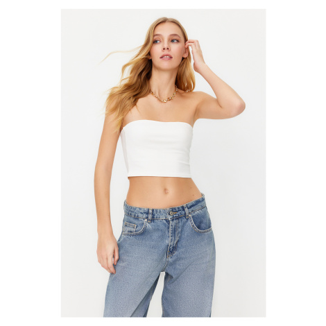 Trendyol Ecru Fitted Strapless Neck Crop Stretchy Knitted Blouse