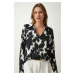 Happiness İstanbul Women's Black and White Polo Neck Patterned Knitted Blouse