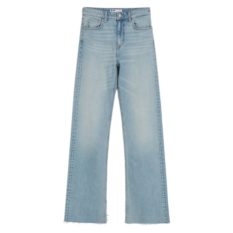 Dámske džínsy wide leg Bershka