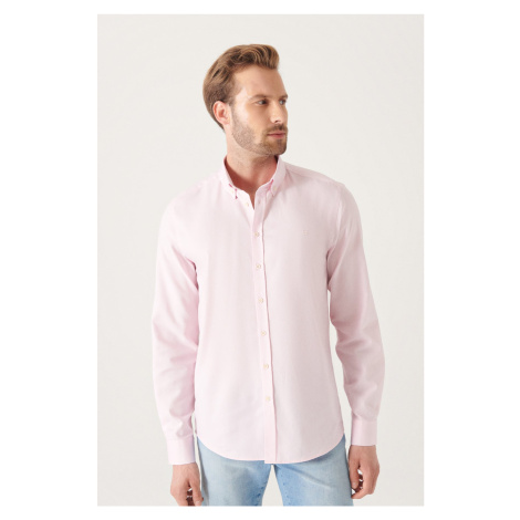 Pánska košeľa Avva svetloružová Oxford 100% bavlna s gombíkovým golierom, pravidelný strih