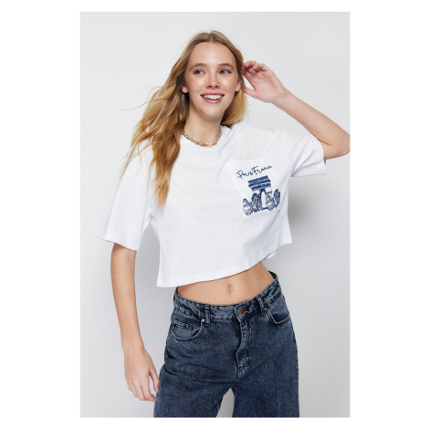 Trendyol White 100% Cotton Pocket Embroidery Detail Crop Knitted T-Shirt