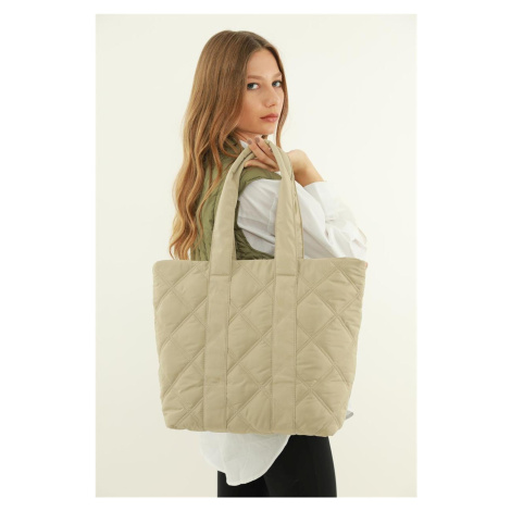 Madamra Mink Women's Quilted Pattern Puffy Bag