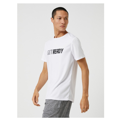Športové tričko Koton s mottom Crew Neck priedušná tkanina.
