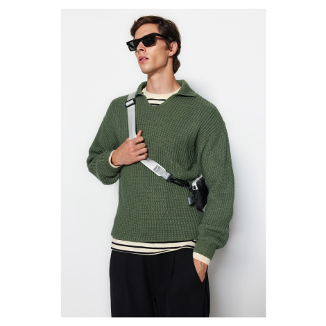 Trendyol Green Casual Unisex Regular Fit Polo Collar Non-Pilling Knitwear Sweater