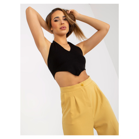 Dark yellow wide trousers made of high-waisted fabric